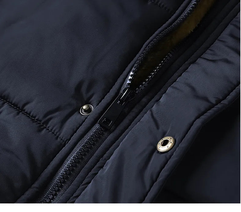 Comfortabele heren winterparka met capuchon, ook in grotere maten. Casual bovenkleding.
