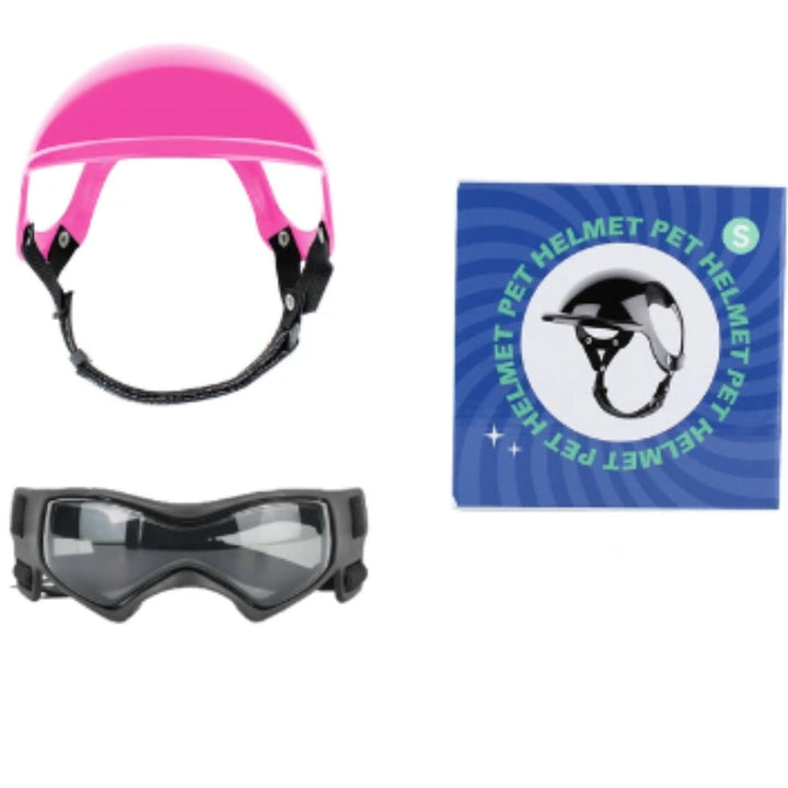 Rode hondenhelm en bijpassende bril van RiderPaw. Essentiële veiligheidsaccessoires voor huisdieren op de motor.