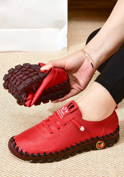 Bruine casual platte damesloafers, antislip instappers voor dagelijks comfort en stijl.