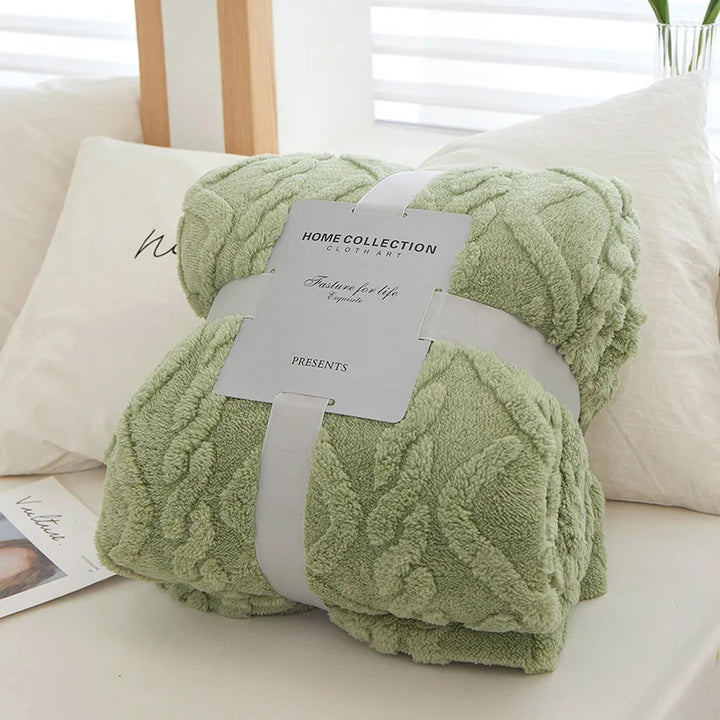 Prachtige tweezijdige lamswollen deken, CozyLuxe. Zacht, warm en comfortabel flanellen plaid voor interieur.