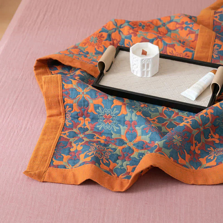 Premium biologisch katoenen quilt. Duurzame blauwe sprei met luxe gevoel voor warmte en stijl.