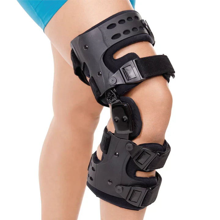 Veelzijdige unisex kniebandage voor artrosepijn. Effectief bij mediaal & lateraal OA ontlasting, voor actieve levensstijl.