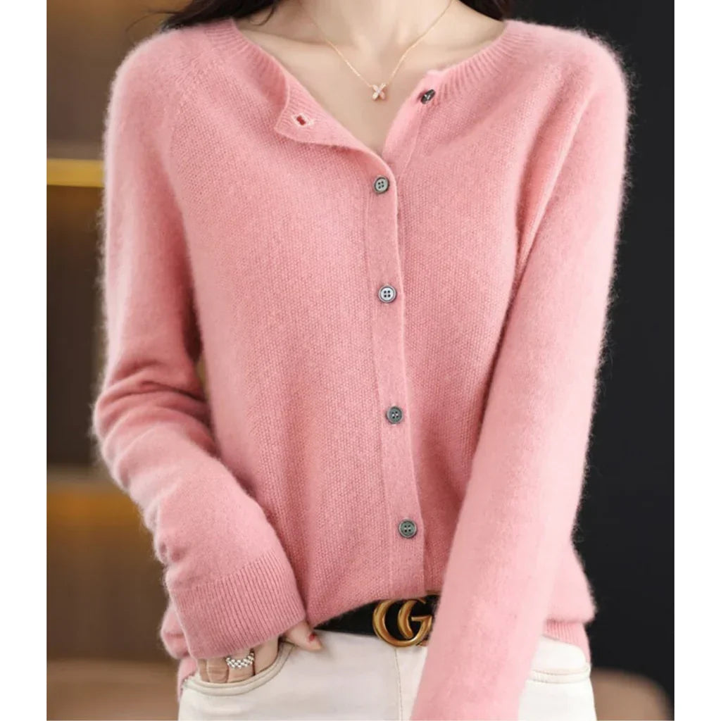 Tijdloze Hoymans cardigan voor dames, zacht aanvoelend en modieus vest.