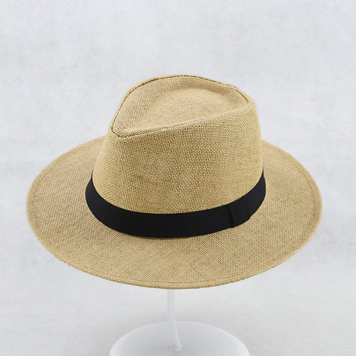 Klassieke Panama hoed combineert mode en functie. Ideaal duurzaam accessoire voor je zomerse look. [[lstfy-media:7]]