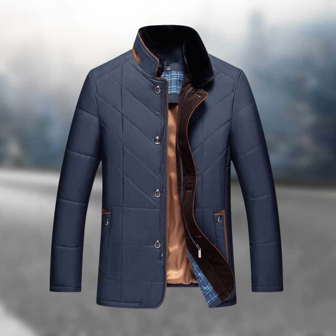 Klassiek blauw gewatteerd fleecejack voor heren. Comfortabele waterdichte lentejas voor een moderne look.