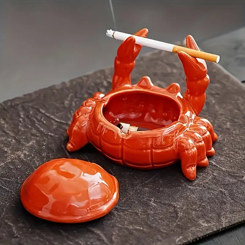Keramische krab asbak, uniek decoratief rookaccessoire. Ideaal voor huis, terras of tuin.