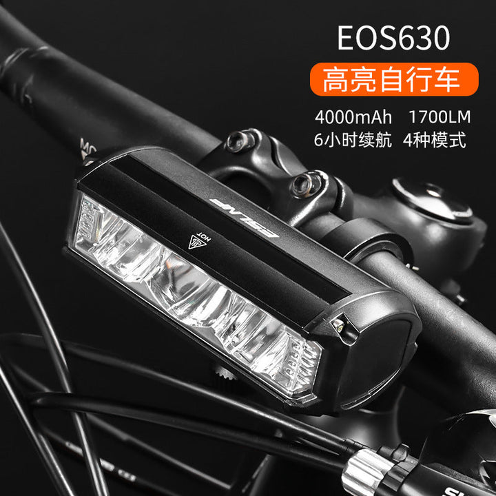 Universele LED fietslamp met USB-C oplaadbaarheid voor heldere verlichting en verbeterde fietsveiligheid.
