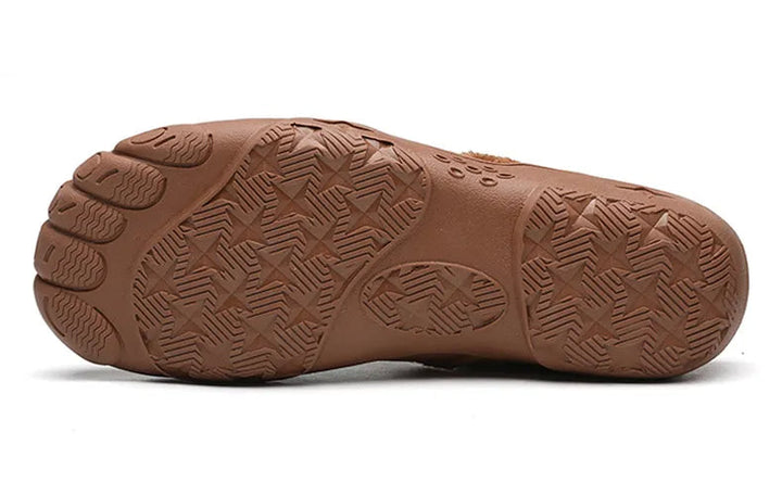 Warme en comfortabele heren instappers. Praktische sloffen met antislip voor binnen.