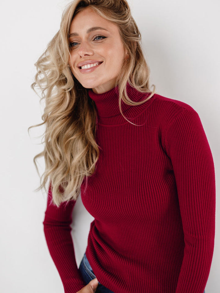 Comfortabele coltrui dames, zacht breisel, tijdloze elegantie voor herfst en winter.