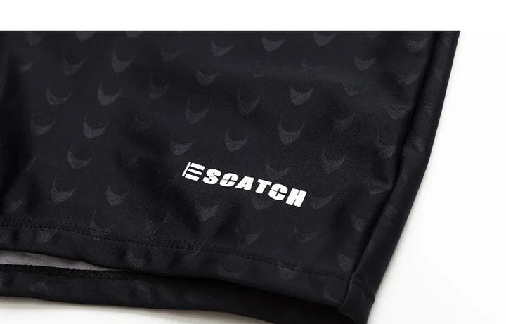 Heren zwemshort met trekkoord en zijzakken, praktisch en stijlvol voor elke zomervakantie.