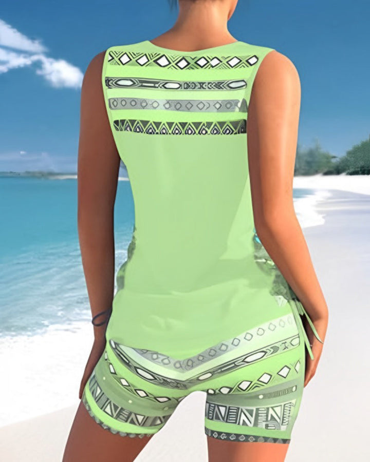 Dames tankini set: stijlvolle top en broekje voor een complete zomerlook.