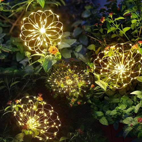 Draadloze solar tuinlamp; waterdicht LED vuurwerkeffect voor eenvoudige tuindecoratie.