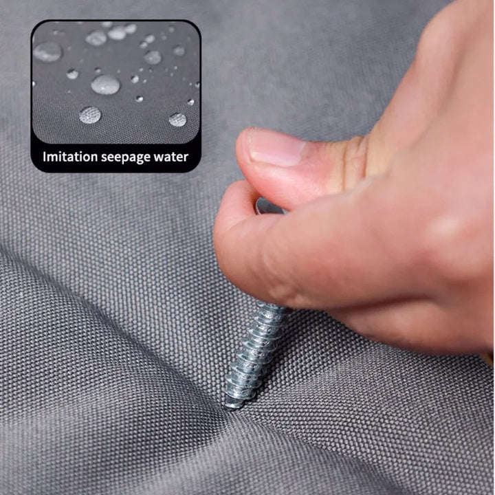 Wasbaar hondenbed van duurzaam materiaal, waterdicht en comfortabel voor een optimale nachtrust.