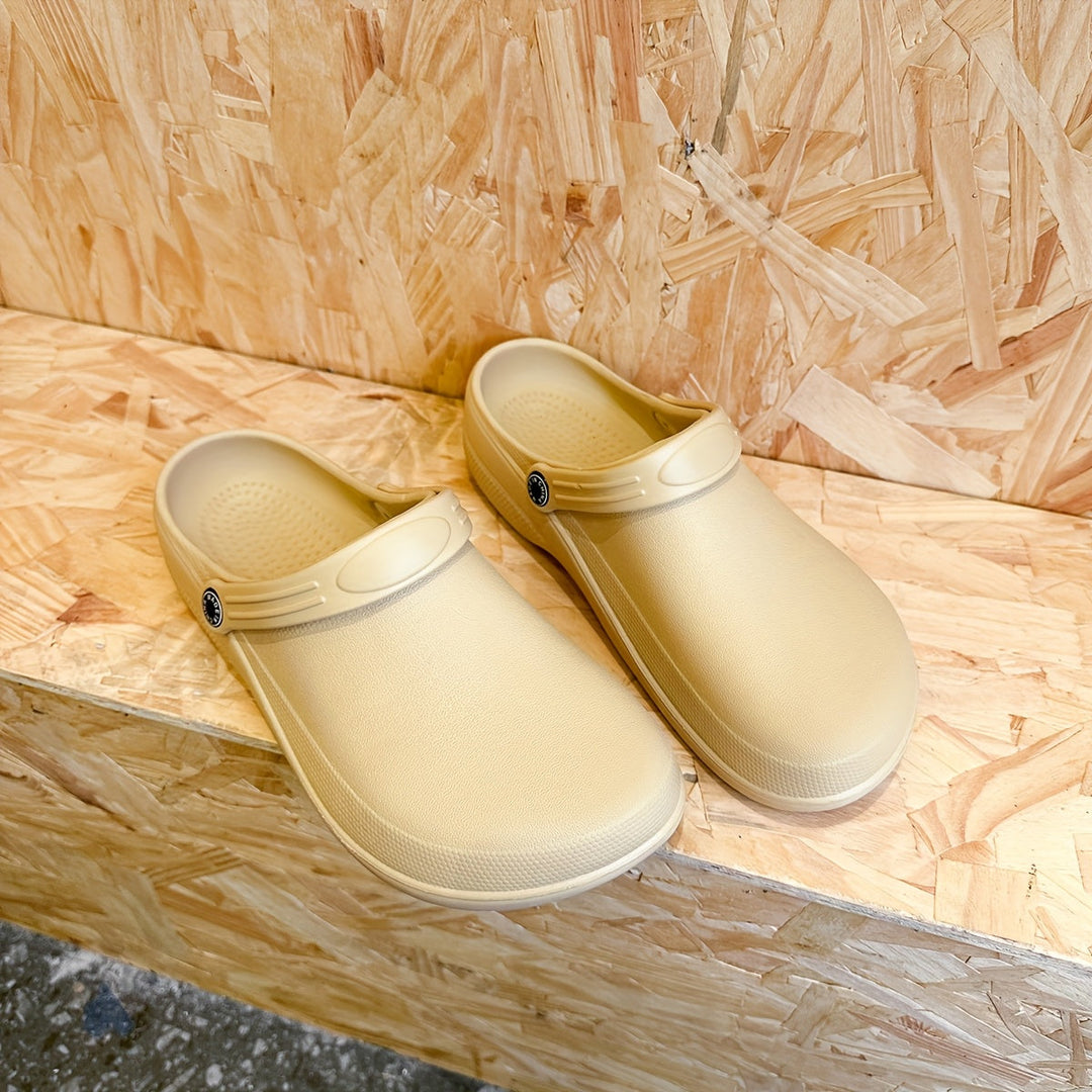 Duurzame heren werkklompen, waterbestendig en slipvast. Perfecte buitenschoenen voor elk seizoen.