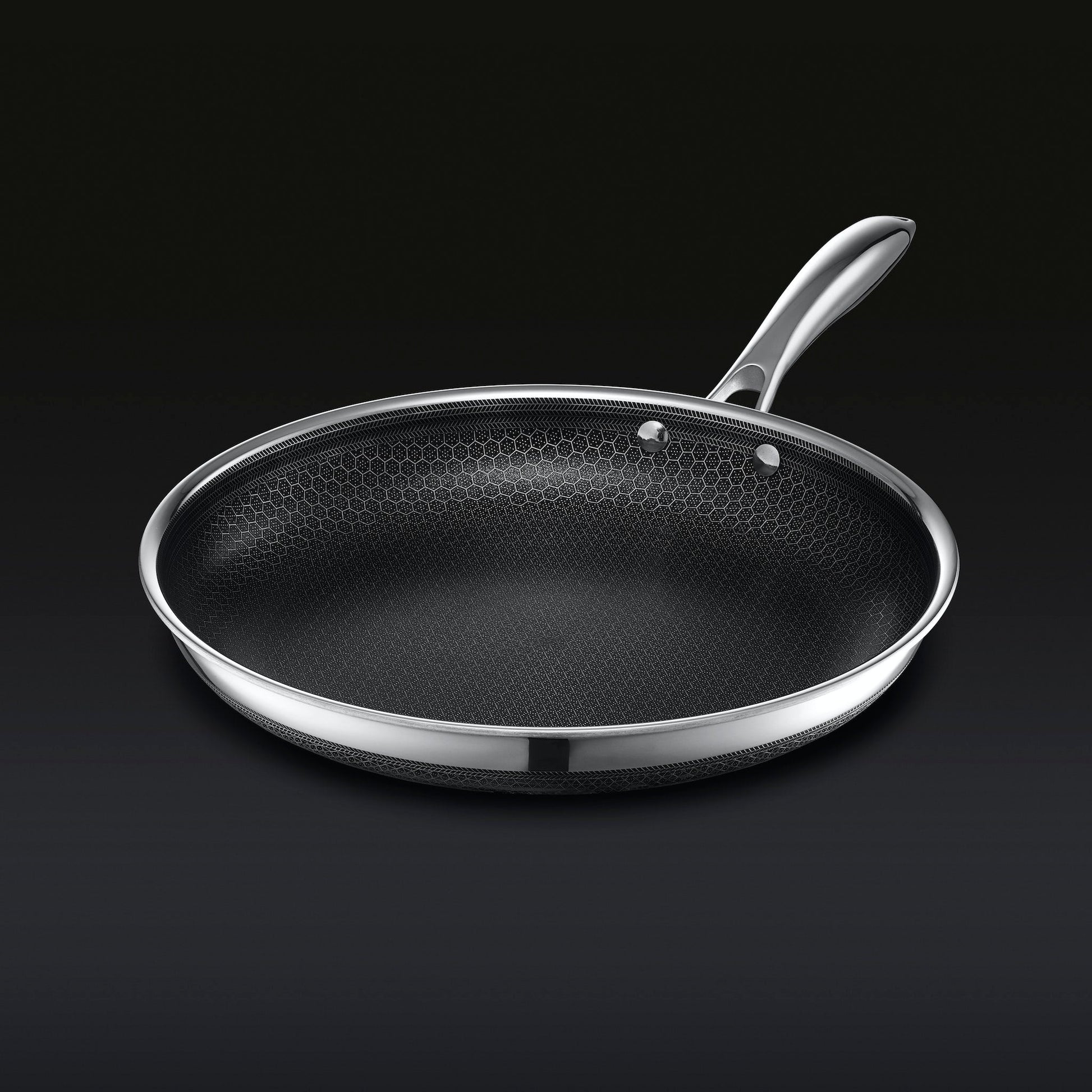 "13-delige hybride kookset met non-stick, roestvrij staal en gietijzer, inclusief diverse pannen en potten voor elke maaltijd