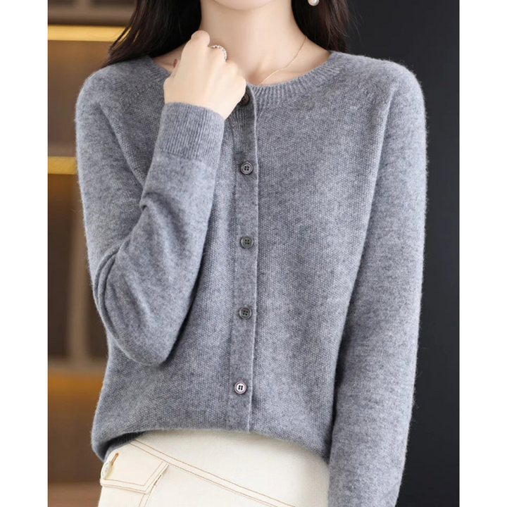 Herfst/winter dames trui, elegant gebreid met praktische knoopsluiting, comfortabele vrouwenmode.