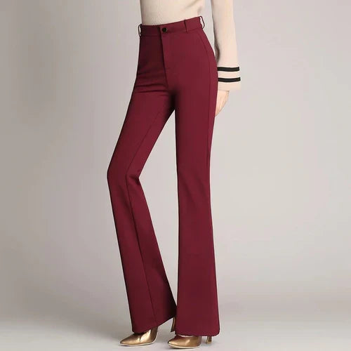 Gemakkelijke pull-on damesbroek met hoge taille en uitlopende pijpen, comfortabele stretch en elegant design.