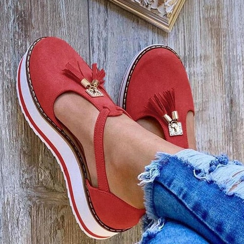 Casual, elegante dames plateau sandalen met chique franjes; veelzijdig voor de zomer en modebewust.