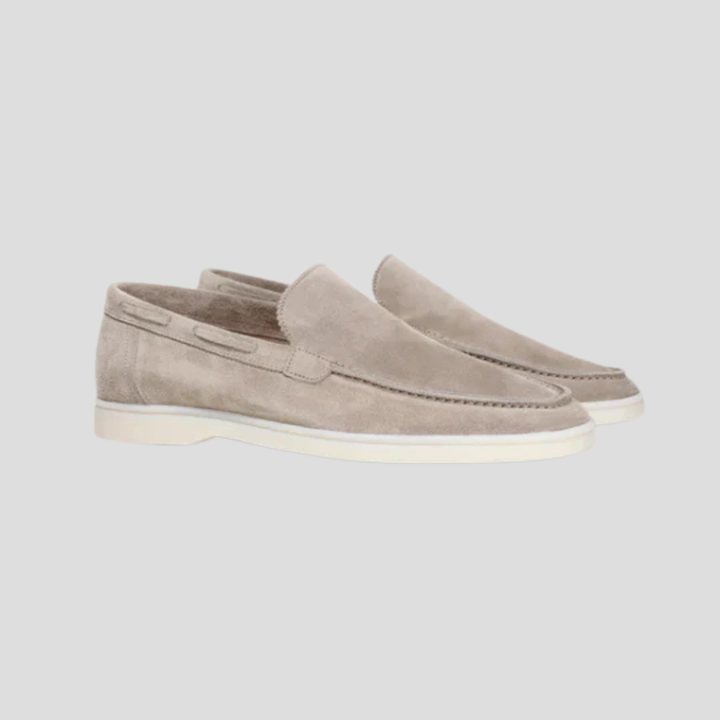 Stijlvolle heren loafers, modern en comfortabel, voor een verfijnde en zakelijke look. Nieuw type schoen.
