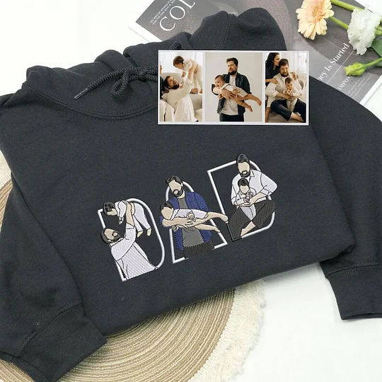 Hoogwaardige geborduurde hoodie stof met ruimte voor gepersonaliseerd design. Comfortabele en duurzame herinneringskleding.