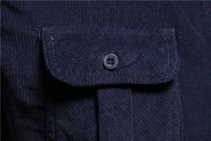 Must-have in mannen kleding: stijlvol corduroy heren overhemd voor elke gelegenheid.
