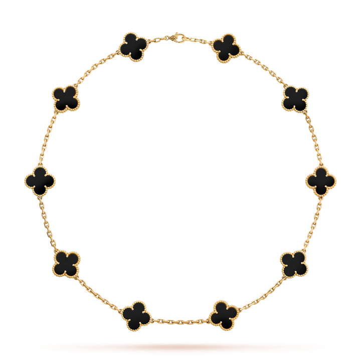 Elegante gouden dames klaver ketting met mystieke zwarte hanger, symbool voor geluk. Uniek sieraad accessoire.