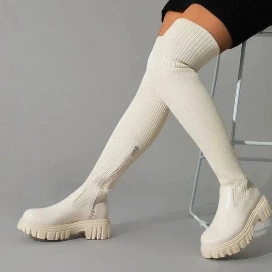 Comfortabele dames stretch laarzen in zwart. Deze flexibele en stijlvolle schoenen zijn ideaal voor lange dagen.
