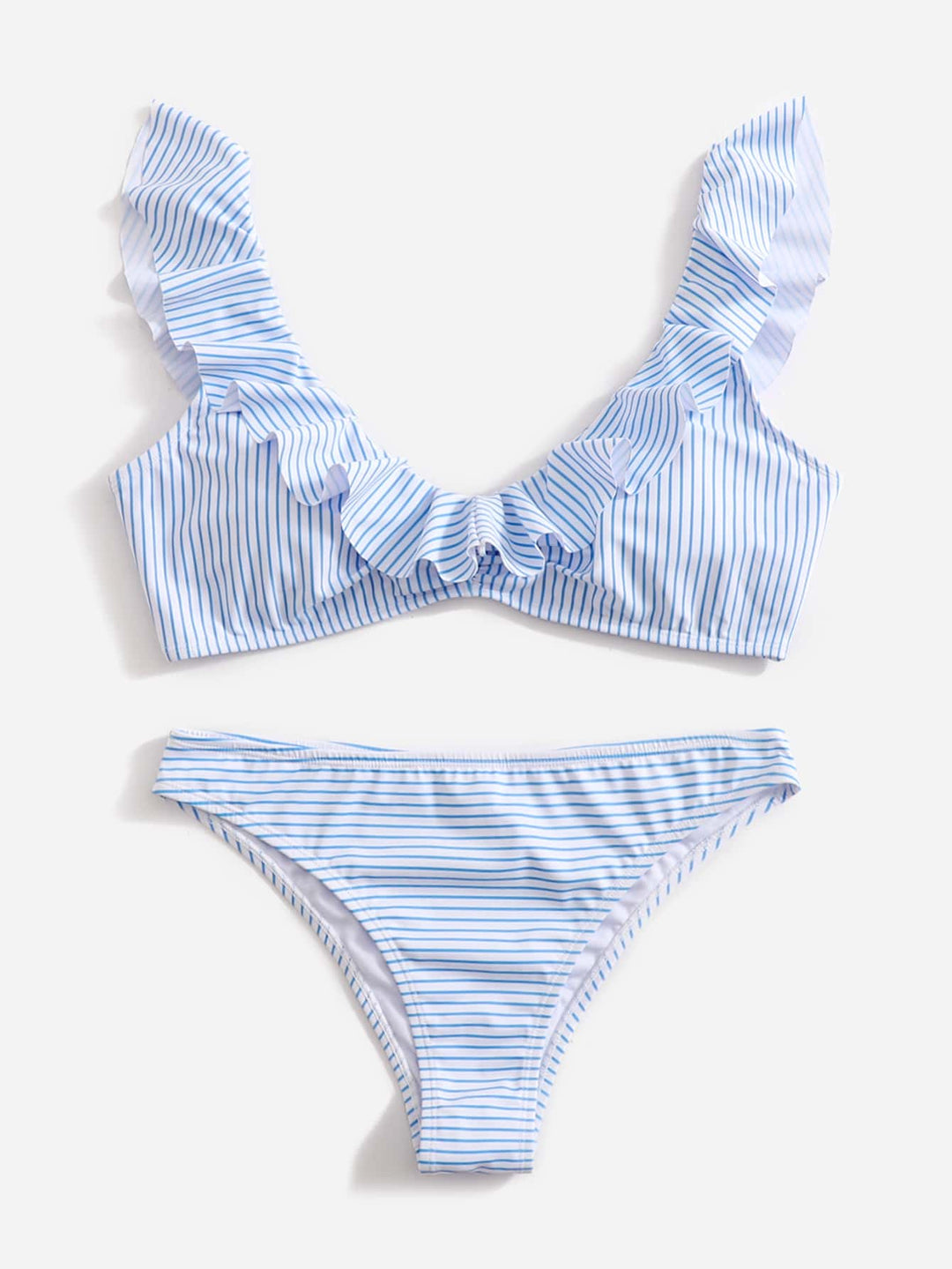 Veelzijdige blauw-wit gestreepte bikini voor dames, elegant en comfortabel voor een dag aan zee.