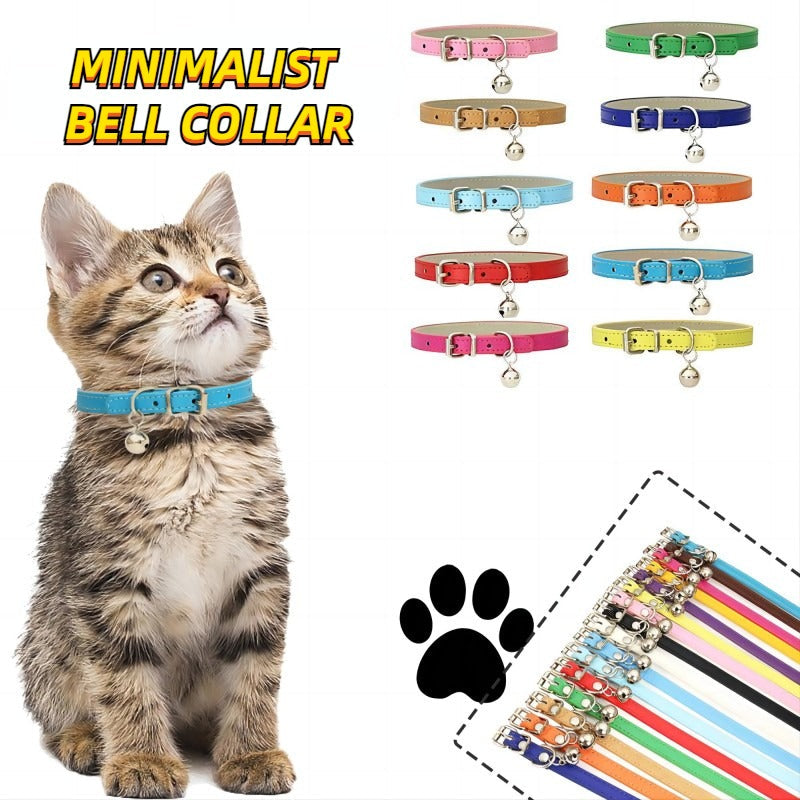 Stijlvolle kattenhalsband van kunstleer, verstelbaar voor optimale pasvorm, inclusief veiligheidsbel.