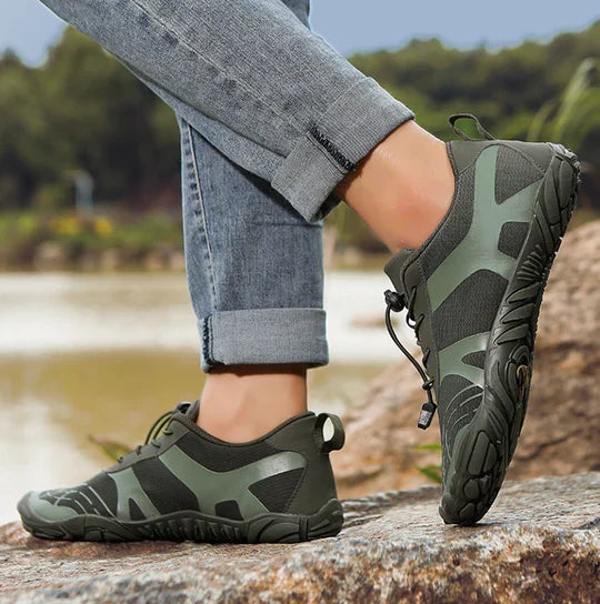 Actieve levensstijl met uniseks orthopedische barefoot sneakers: comfort, stijl en voetgezondheid voor elke outdoor dag.
