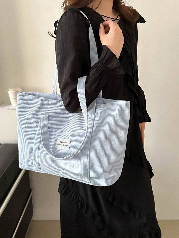 Trendy corduroy tote bag, geschikt als veelzijdige schooltas en stijlvolle werktas.
