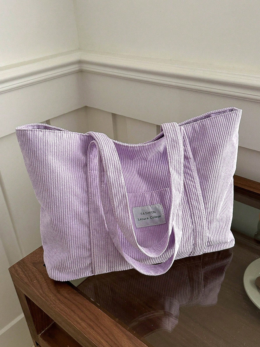 Dagelijkse corduroy tote bag, ruim en comfortabel, een must-have schoudertas.