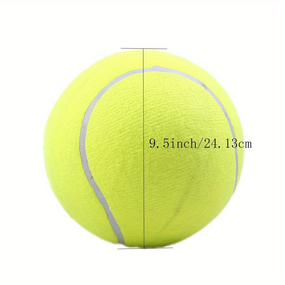 Duurzame gele hondenbal, extra groot tennisbal formaat. Perfect voor buitenspel en apporteeractiviteiten.
