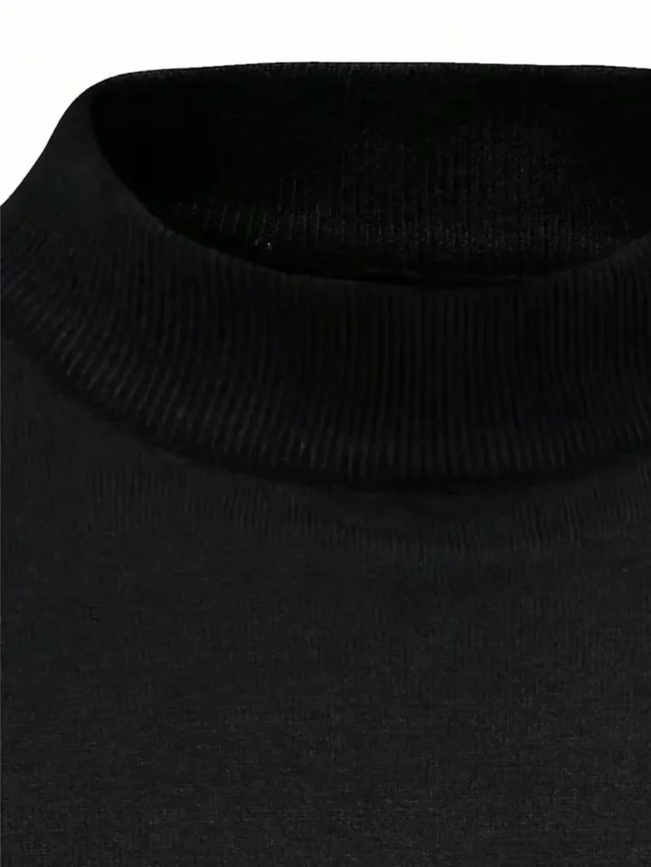 Heren coltrui in koffiekleur, zacht en comfortabel, perfect voor een smartcasual look.
