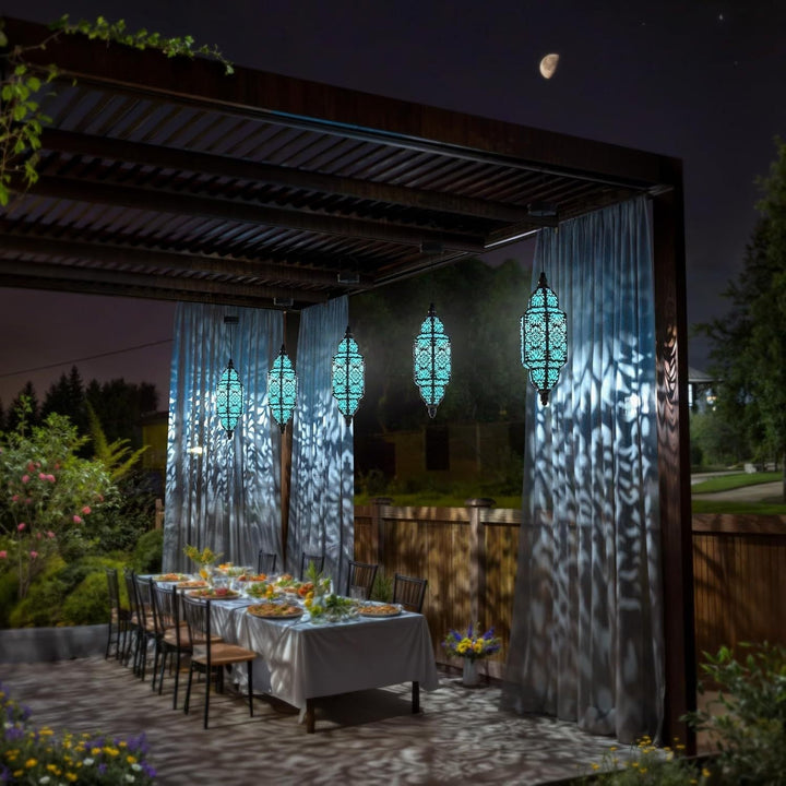 Onderhoudsvrije solar LED buitenlantaarn, Marokkaans design, voor een sfeervol verlichte tuin.