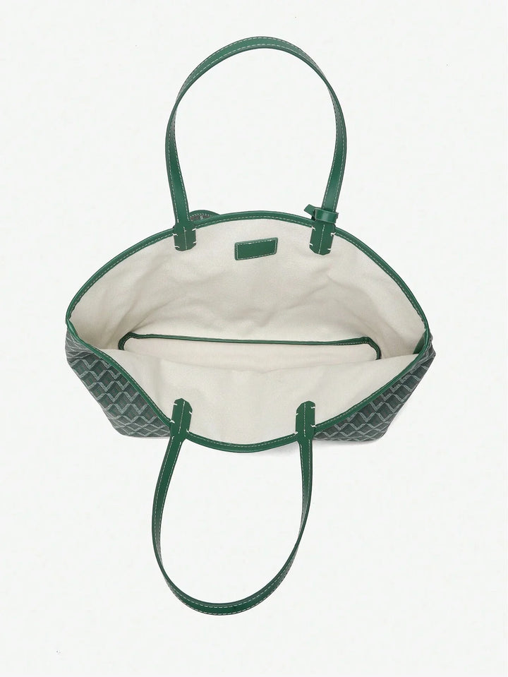 Trendy dames totebag van PVC, lichtgewicht en ruim, een modern dagelijks accessoire.