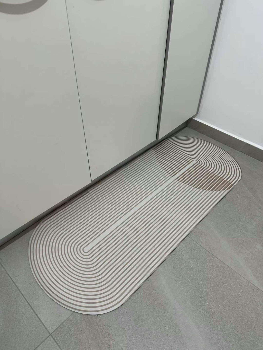 Functionele keukenmat DryLane, antislip en sneldrogend microvezel; ideaal voor natte zones zoals bij de spoelbak.