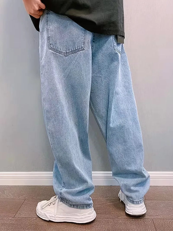 Comfortabele heren wide leg jeans, loose fit met mid-rise. Perfect voor casual streetwear stijl. Zwart denim.