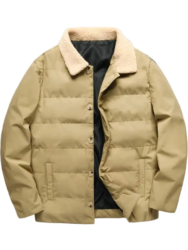 Stijlvol heren oversized pufferjack (khaki) met knusse kraag. Perfecte warme buitenkleding voor herfst en winter.