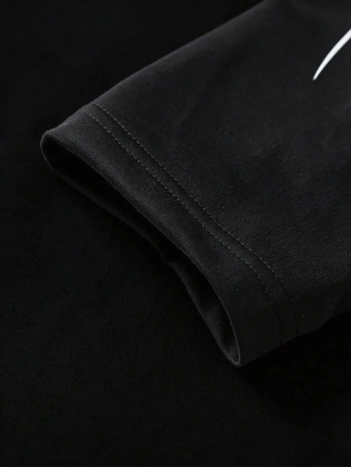 Heren longsleeve met handgeschreven print. Trendy ronde hals, perfect voor casual dagelijks comfort.