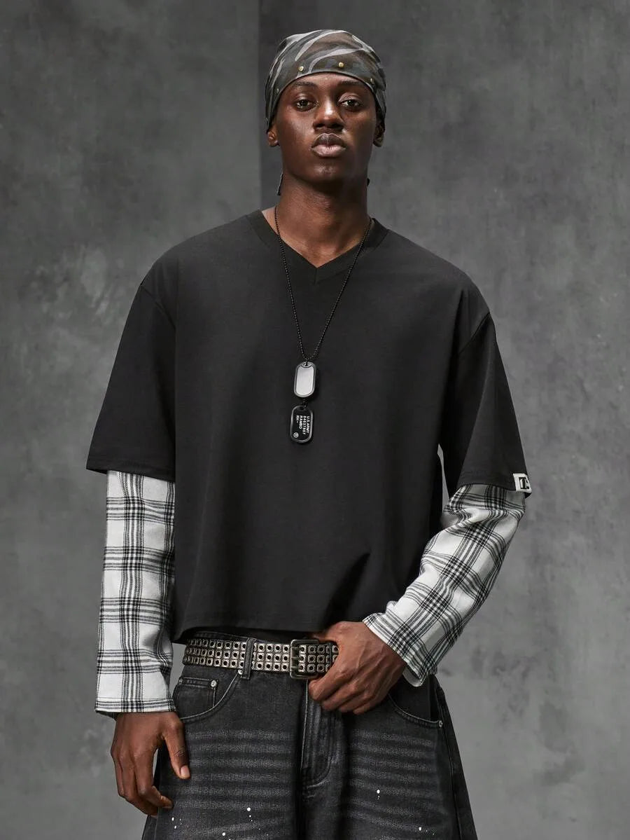 Modieus heren t-shirt met lange mouwen, plaid patchwork. Geschikt voor casual gelegenheden.