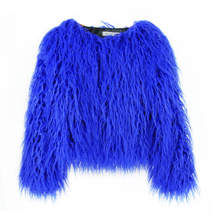Elegante dames winterjas Soraya met zachte textuur. Comfortabel, warm en perfect voor de wintercollectie.