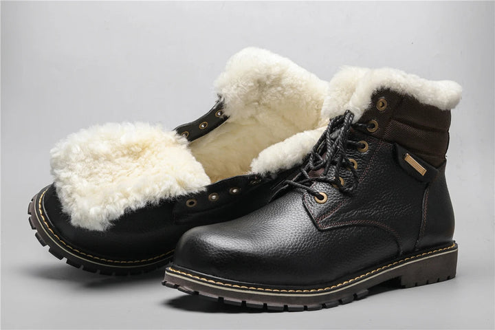 Robuuste outdoor heren winterlaarzen, waterdicht en met goede grip.