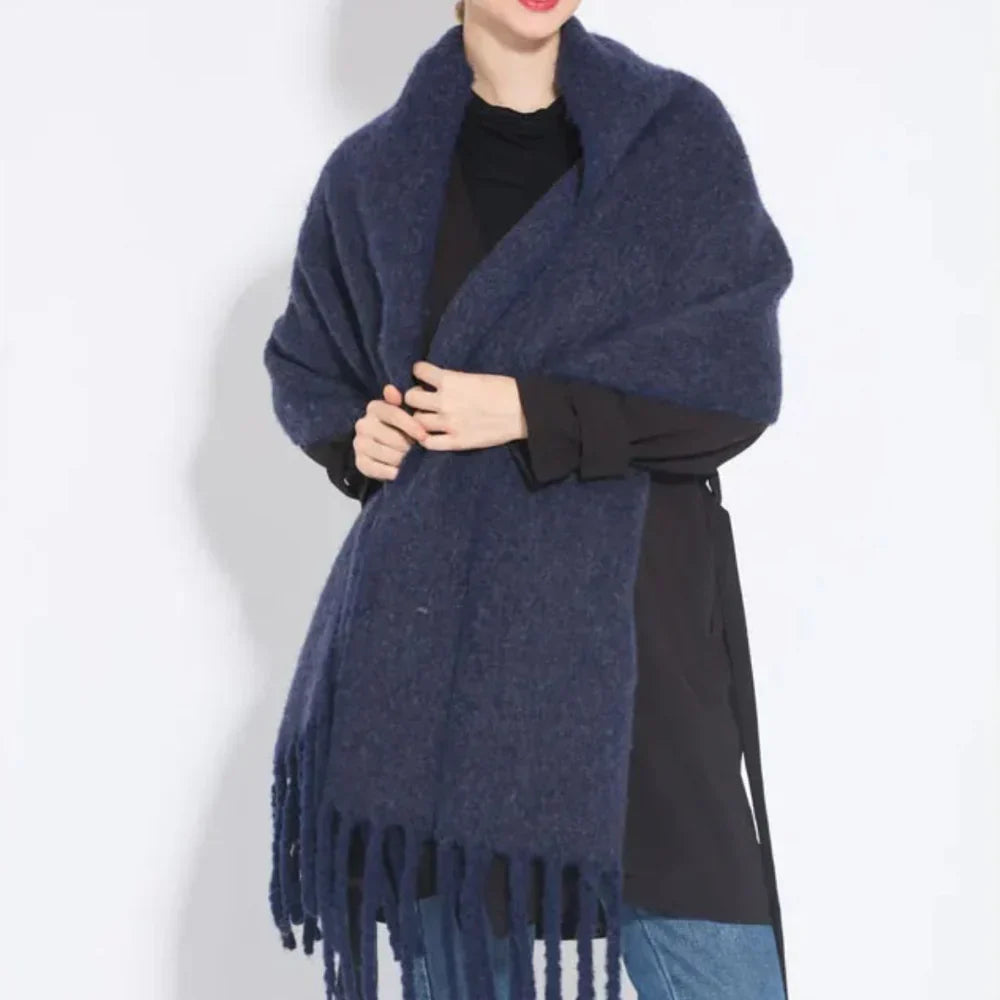 Stijlvolle Eloise dames sjaal van puur kasjmier, elegant en comfortabel voor de winter.