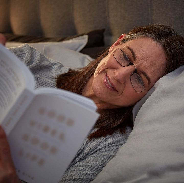 Stijlvolle unisex leesbril met comfortabel en flexibel montuur, makkelijk mee te nemen als handige sleutelhangerbril.