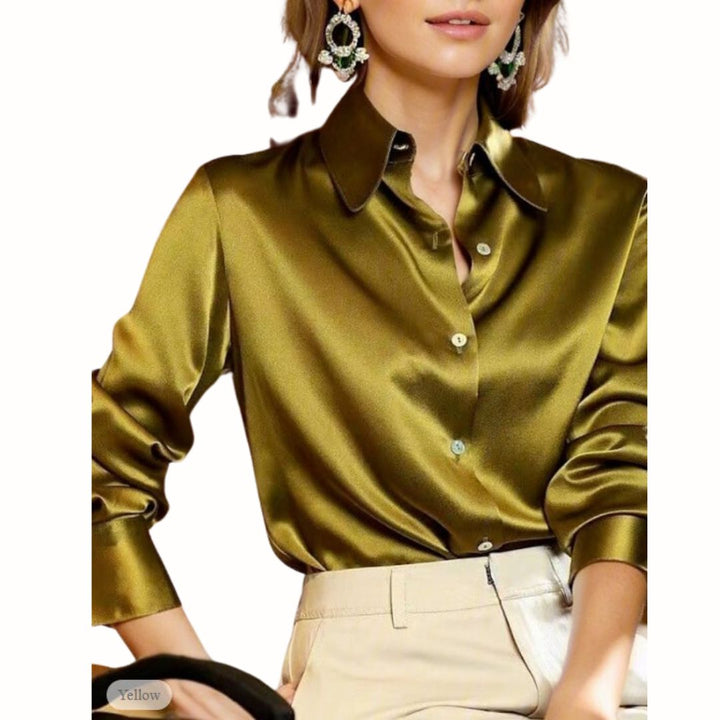 Chique Elara damesblouse van satijn, perfect voor elke gelegenheid en een stijlvolle, luxe uitstraling.