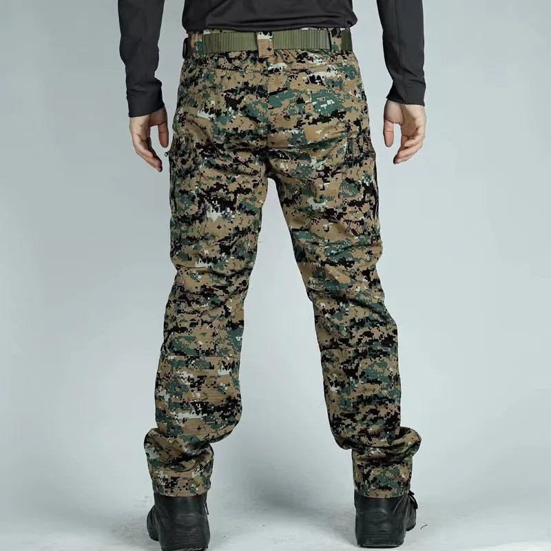 Sterke heren sportbroek, sneldrogend, waterdicht en comfortabel, ideaal voor outdoor en wandelen.