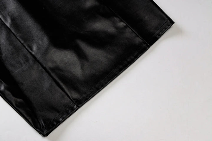 Zwarte strapless mini-jurk dames. Perfecte feestjurk, avondjurk of sexy outfit, slim fit model.