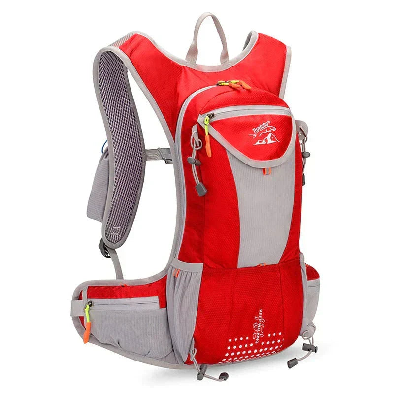 Ademende rugzijde van de MALORIA unisex rugzak; lichtgewicht, waterdicht en comfortabel.