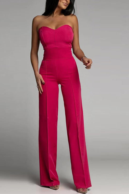 Verfijnde strapless jumpsuit voor dames, een comfortabele en modieuze keuze voor zomerse dagen.